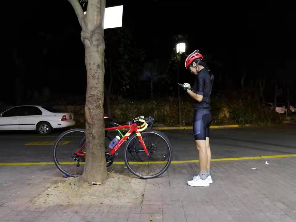 骑行服好的和差的有什么区别,骑行服可以穿便宜的吗