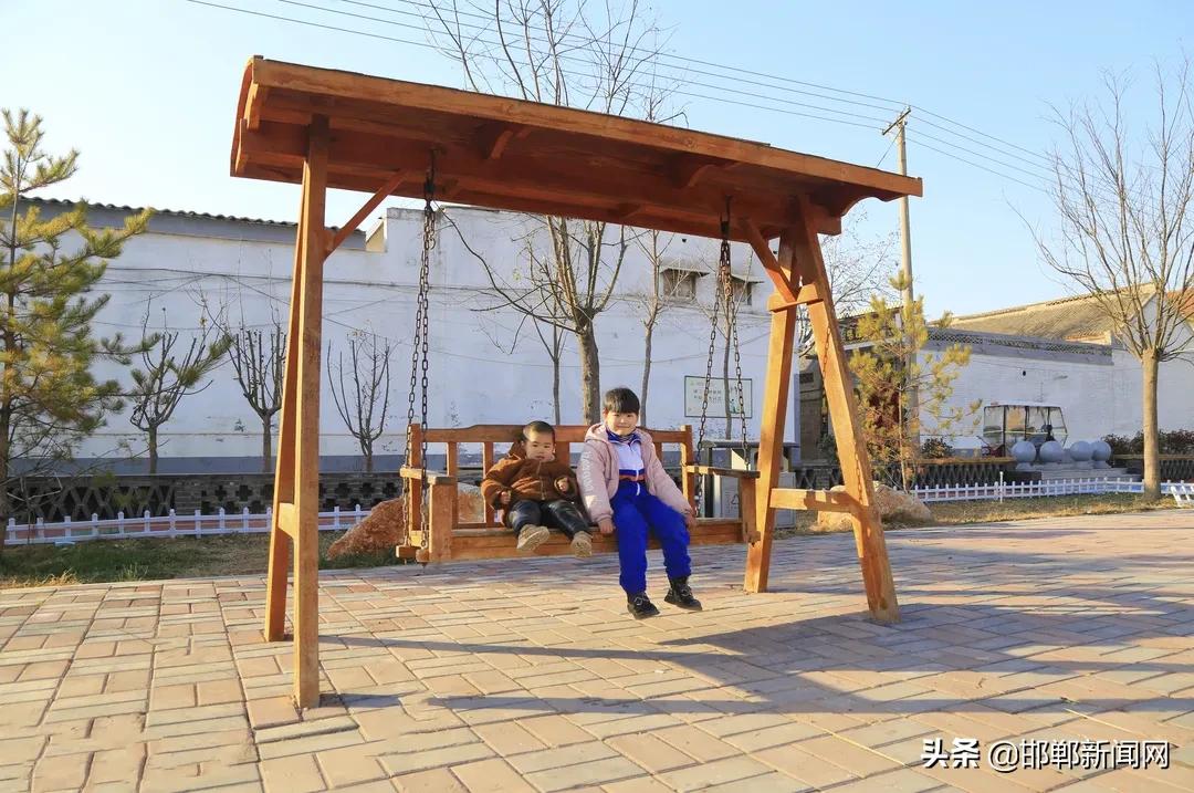 肥乡哪里有足球场,肥乡水上公园足球场