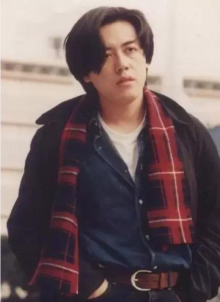 张宇刚出道的样子,张宇为什么隐退歌坛