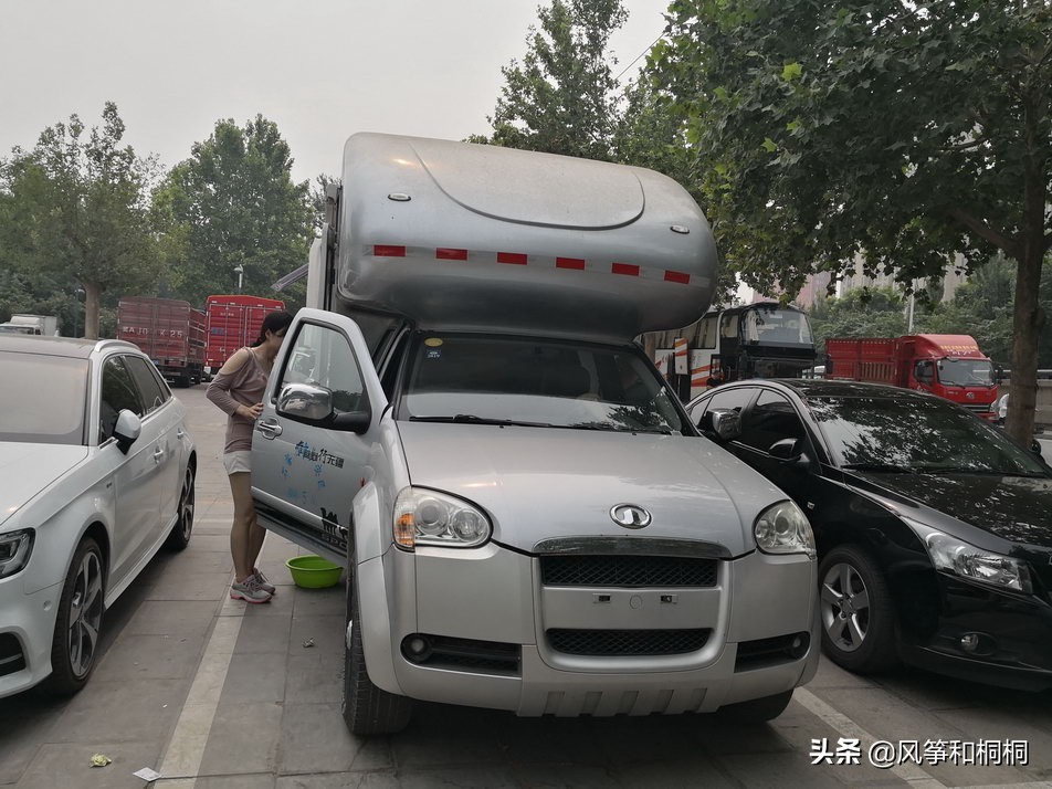 开房车自驾游的生活,老婆当专职司机