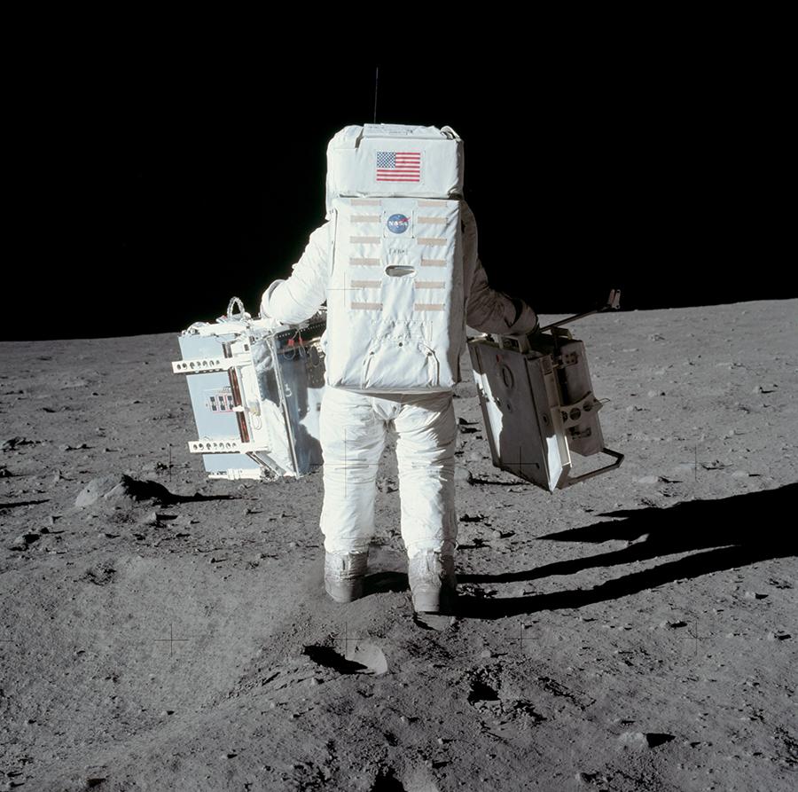 用天文望远镜看美国登月痕迹,国家望远镜是否看到了美国登月