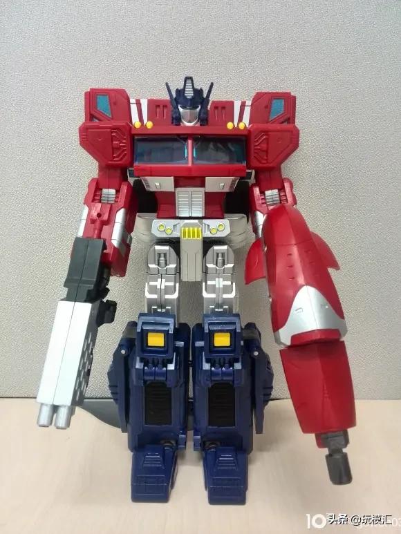 擎天柱电影版ls03玩具,03岁的玩具