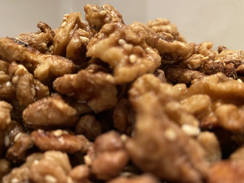 做好的琥珀核桃让人难以抗拒,琥珀核桃教程来了私藏美食大分享