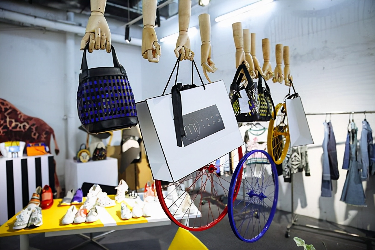 买手制走红的背后，为实体美妆带来的思考