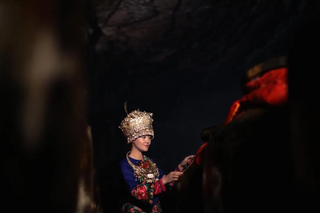 一本书一杯水一支笔,一本书一杯茶一份温暖