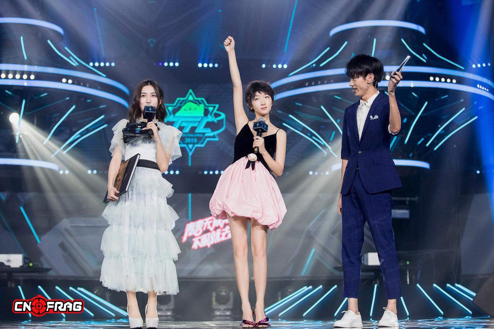 TheYearinPhotos-cnFrag2018年度电竞图片