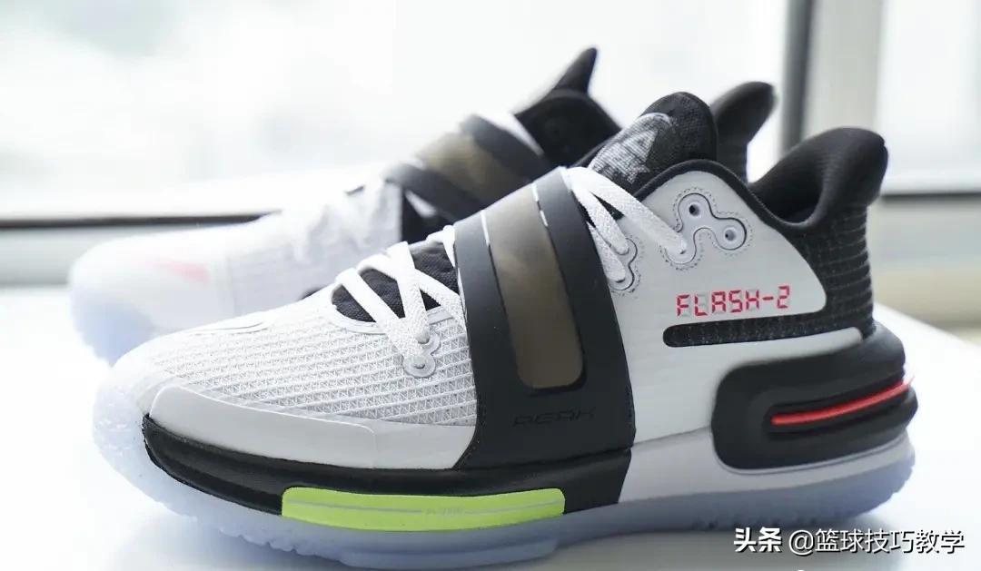球鞋推荐匹克闪现该怎么选,匹克闪现4力量版适合后卫吗