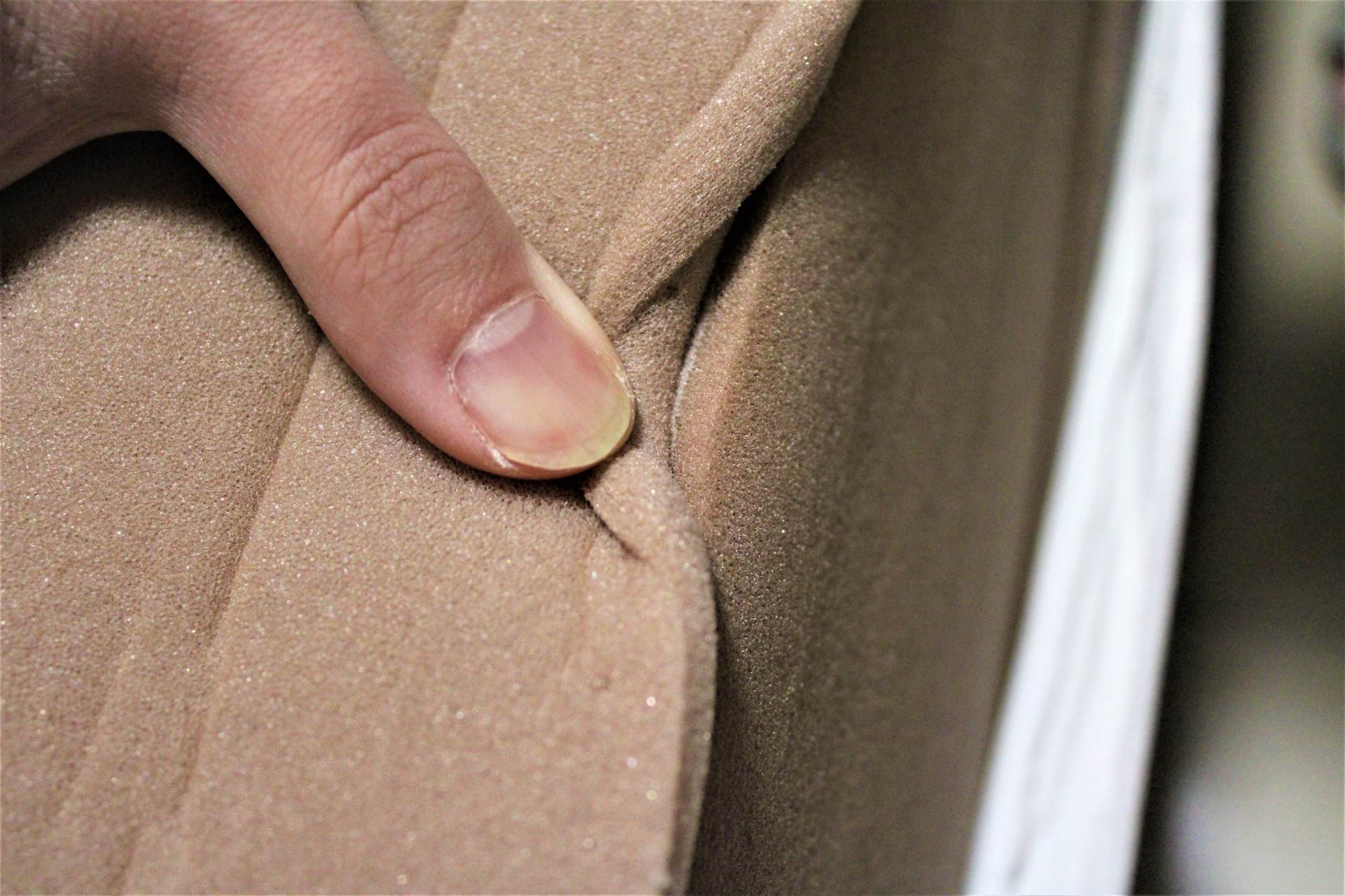 8hschott天然纯乳胶床垫测评,8h乳胶静音独立弹簧床垫m3ac