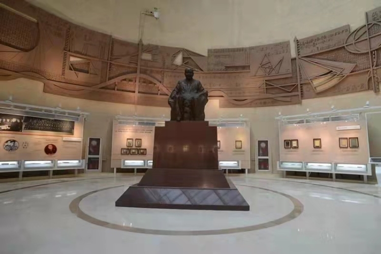 不止是高楼璀璨，这座历史文化名城里英杰荟萃，你知道哪些？多处名人故里等你拜访~