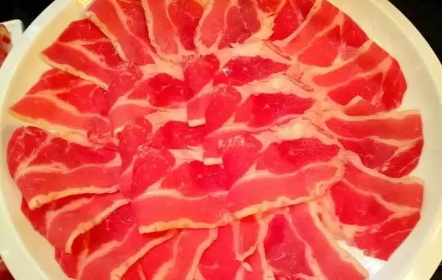 没想到北京地铁4号线这几站地能有30家好吃的,够你吃一年