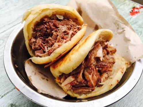 养驴需要先养草吗,养驴是为了吃肉还是干活啊