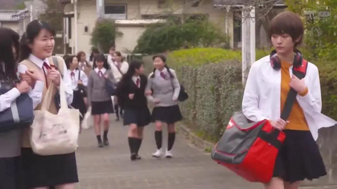 jk鍒舵湇姘存墜鏈嶅浘鐗囦簩娆″厓,jk鍒舵湇绠楁槸浜屾鍏冨悧