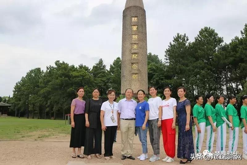 最新庆七一广场舞,广场舞庆七一活动