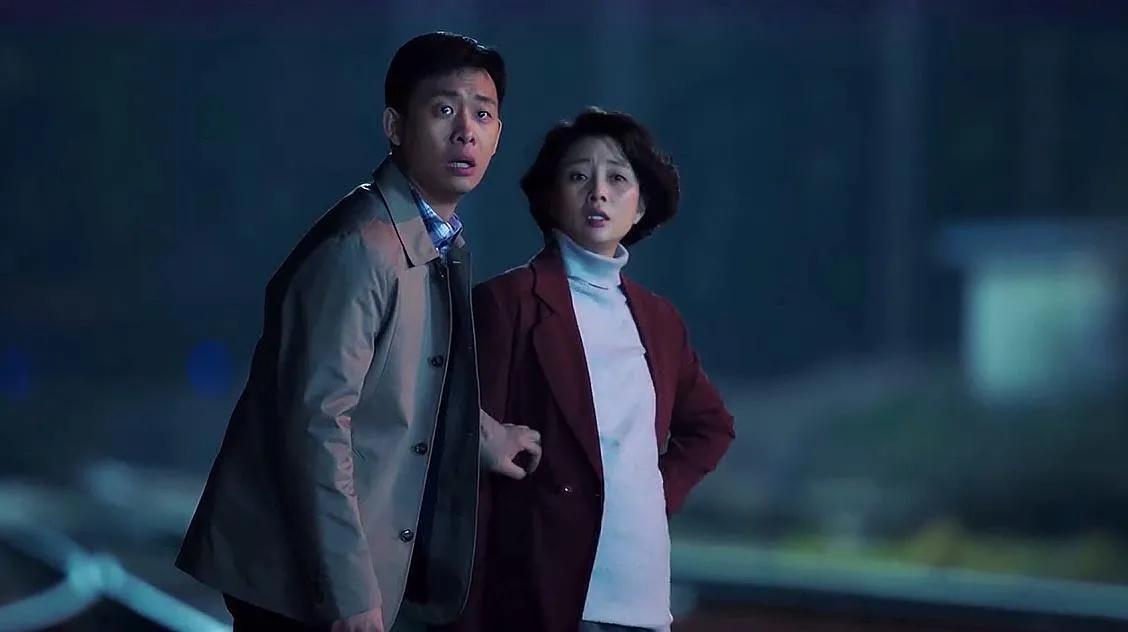 孕妇商机,孕妇去医院检查偶遇丈夫