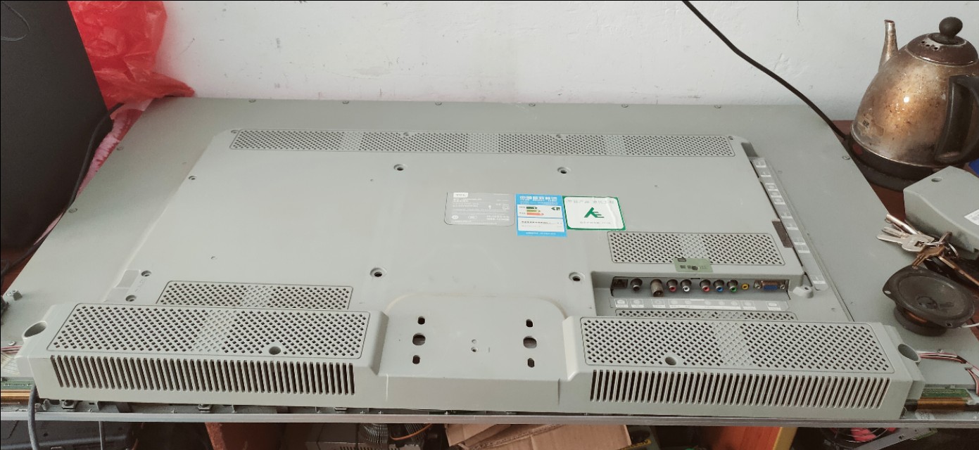 tcll55e电视拆机教程,tcl55v2液晶电视拆机教程