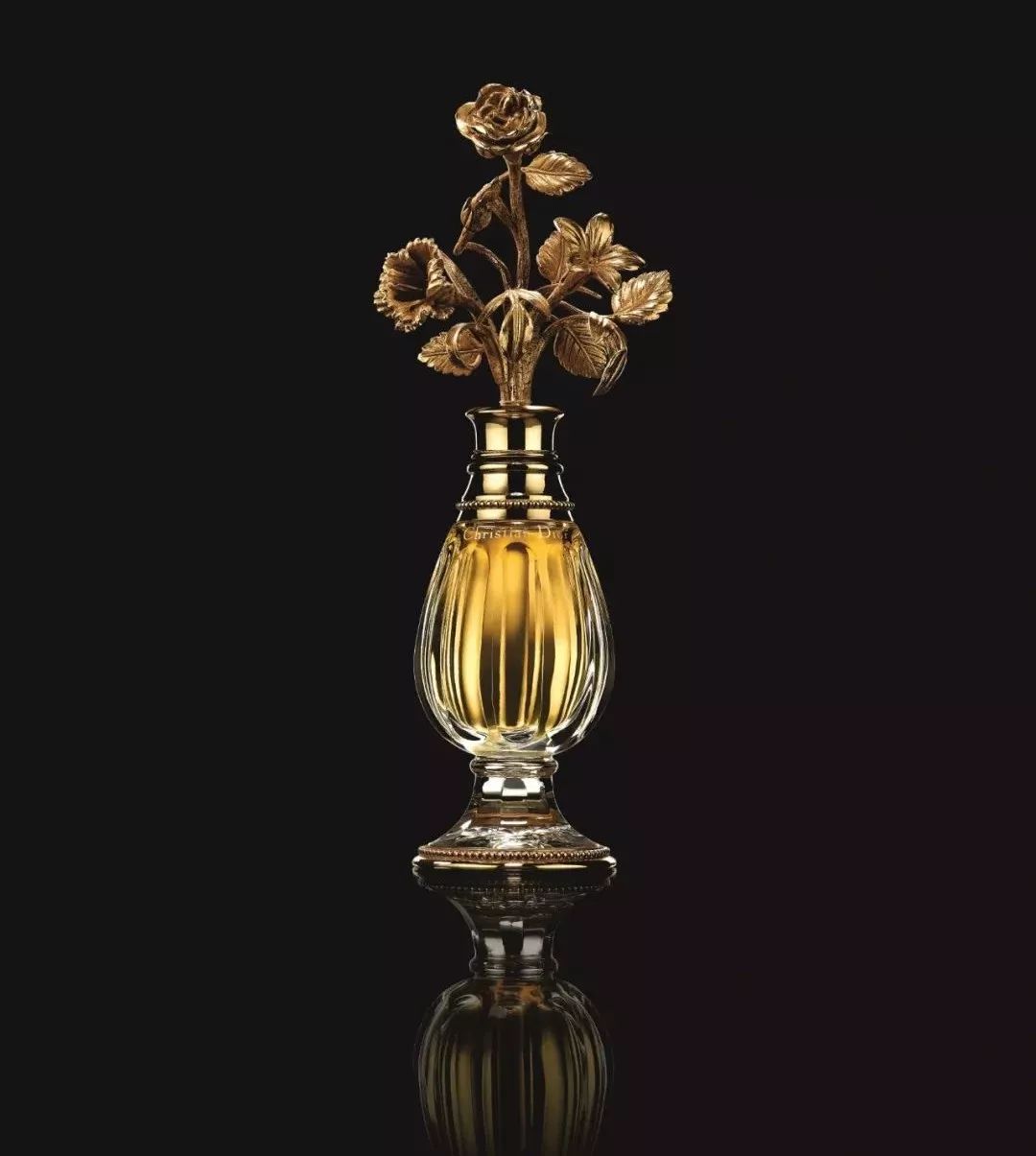 欧洲贵族喷的香水是什么,欧洲贵族喷的香水叫什么