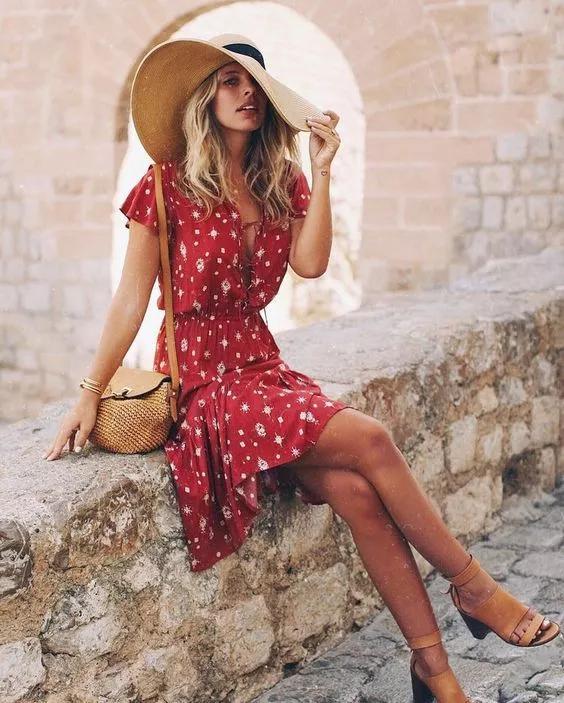 各属相适合穿什么颜色衣服,2022年各属相适合的颜色