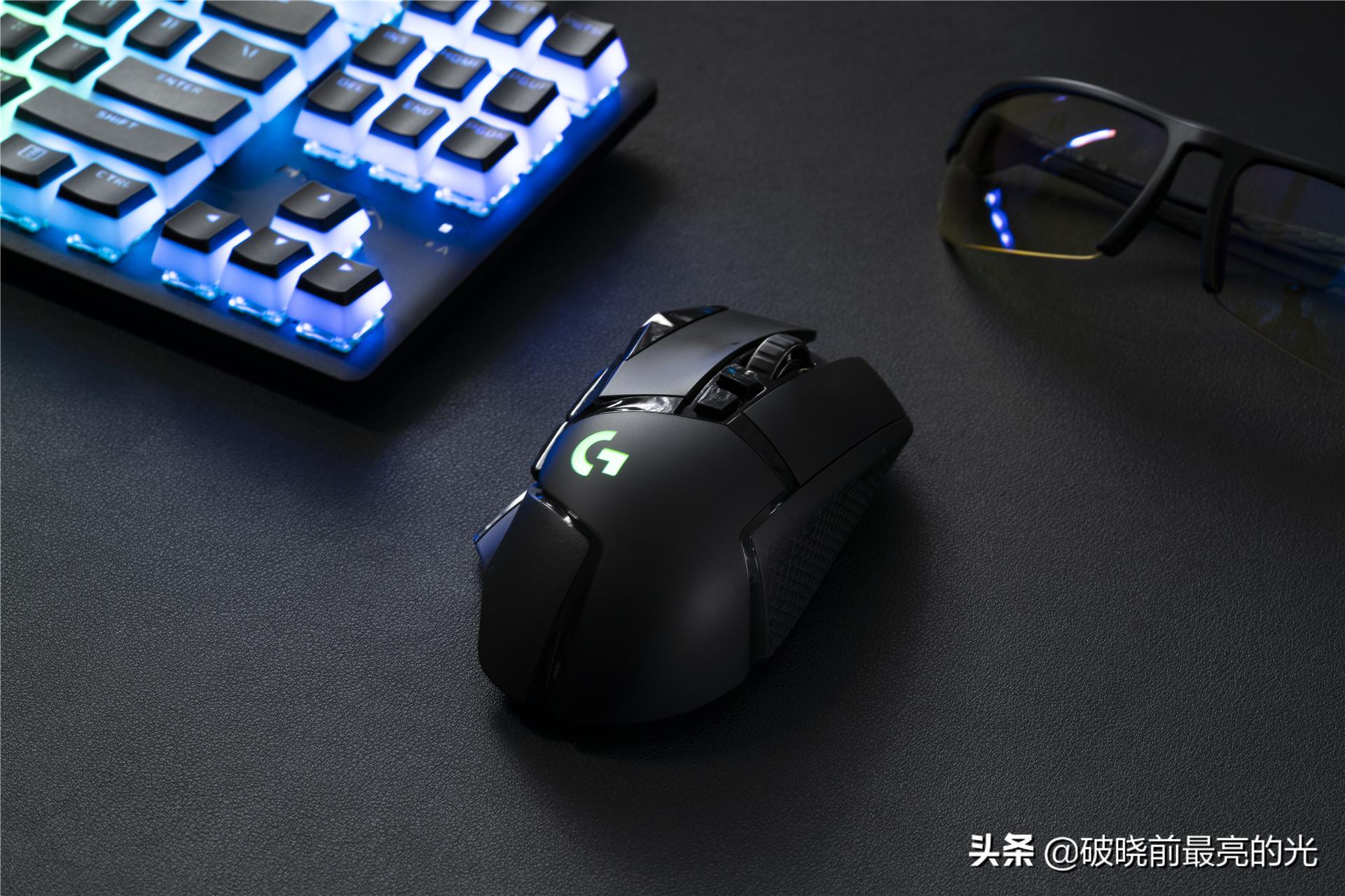 现在主流游戏鼠标键盘耳机,平民游戏键盘鼠标耳机套装推荐