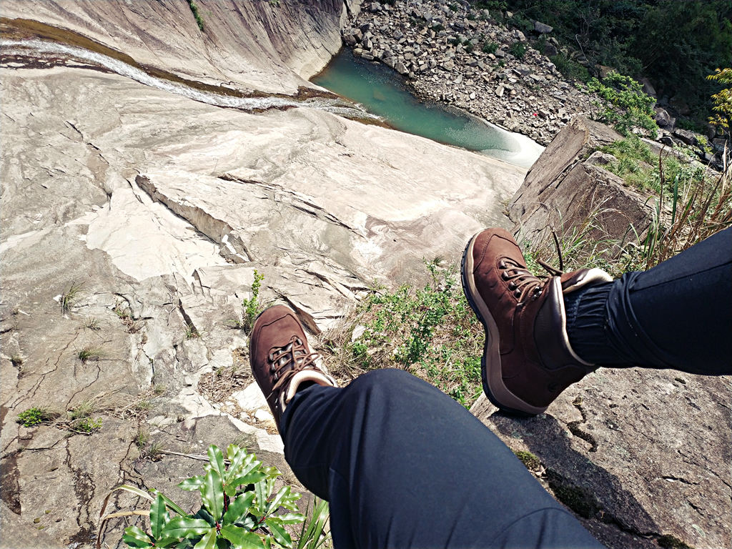 遨游仕l1登山鞋,bounce遨游仕t1b登山鞋户外测评