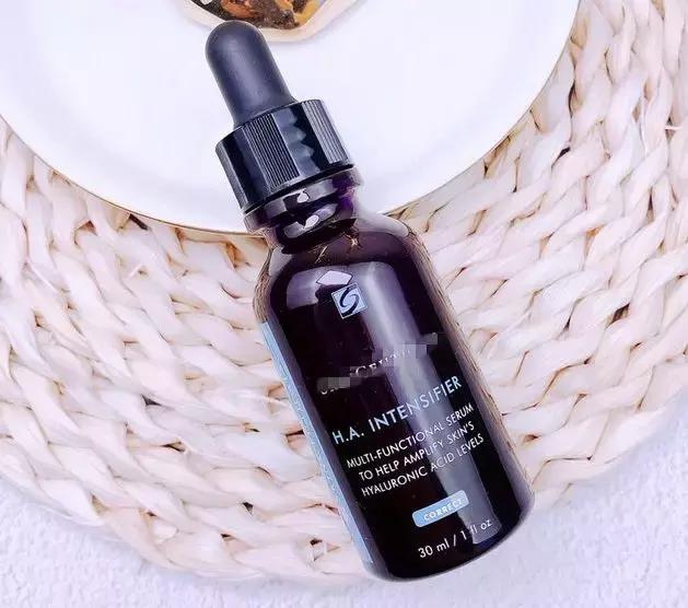 各位小姐姐都在用的精华，到底有多神奇，看看就知道啦