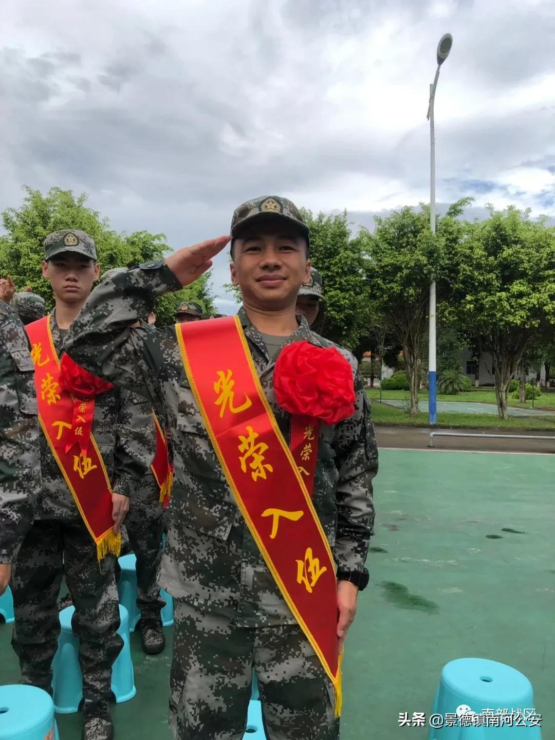 *榴弹手**投71米、双杠臂屈伸108个,这届新兵太猛了!