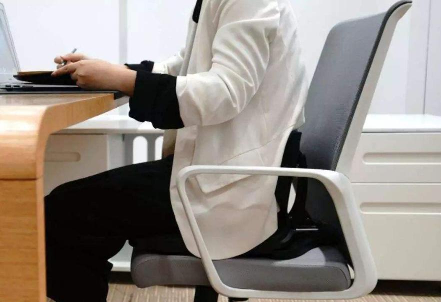 喝什么汤能减大肚子脂肪不伤胃,肚子上的顽固脂肪怎么减