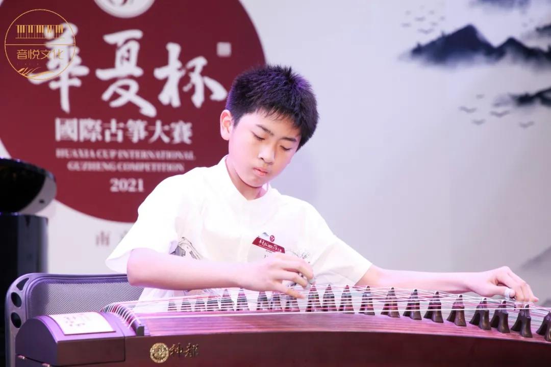 古筝揉弦的正确方法,古筝揉弦练习曲谱