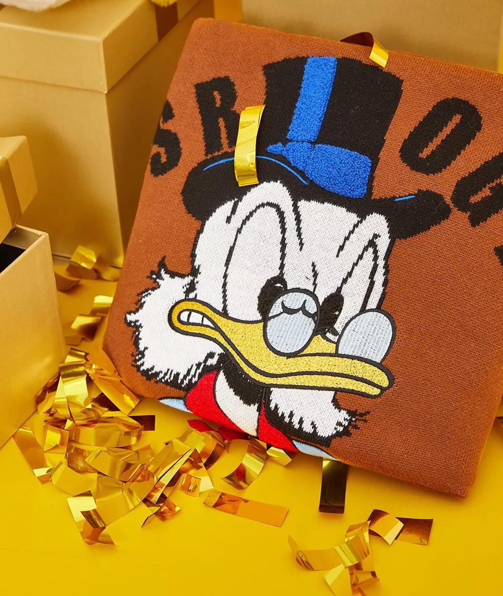 伊芙丽玩转抖音变装，爆火社交玩法下的品牌新出路