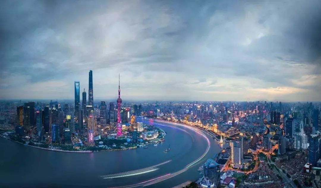 高尔夫从草莽时代到新王加冕,跨境5年