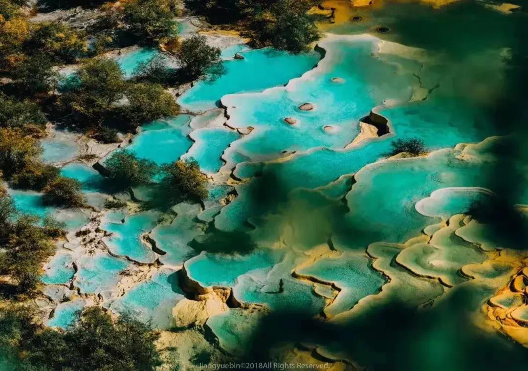 黄龙，不见则已，一见钟情