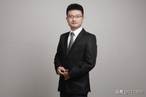 企业如何从培训员工到培养人才丨乐训共享大学丨培训教练刘明星