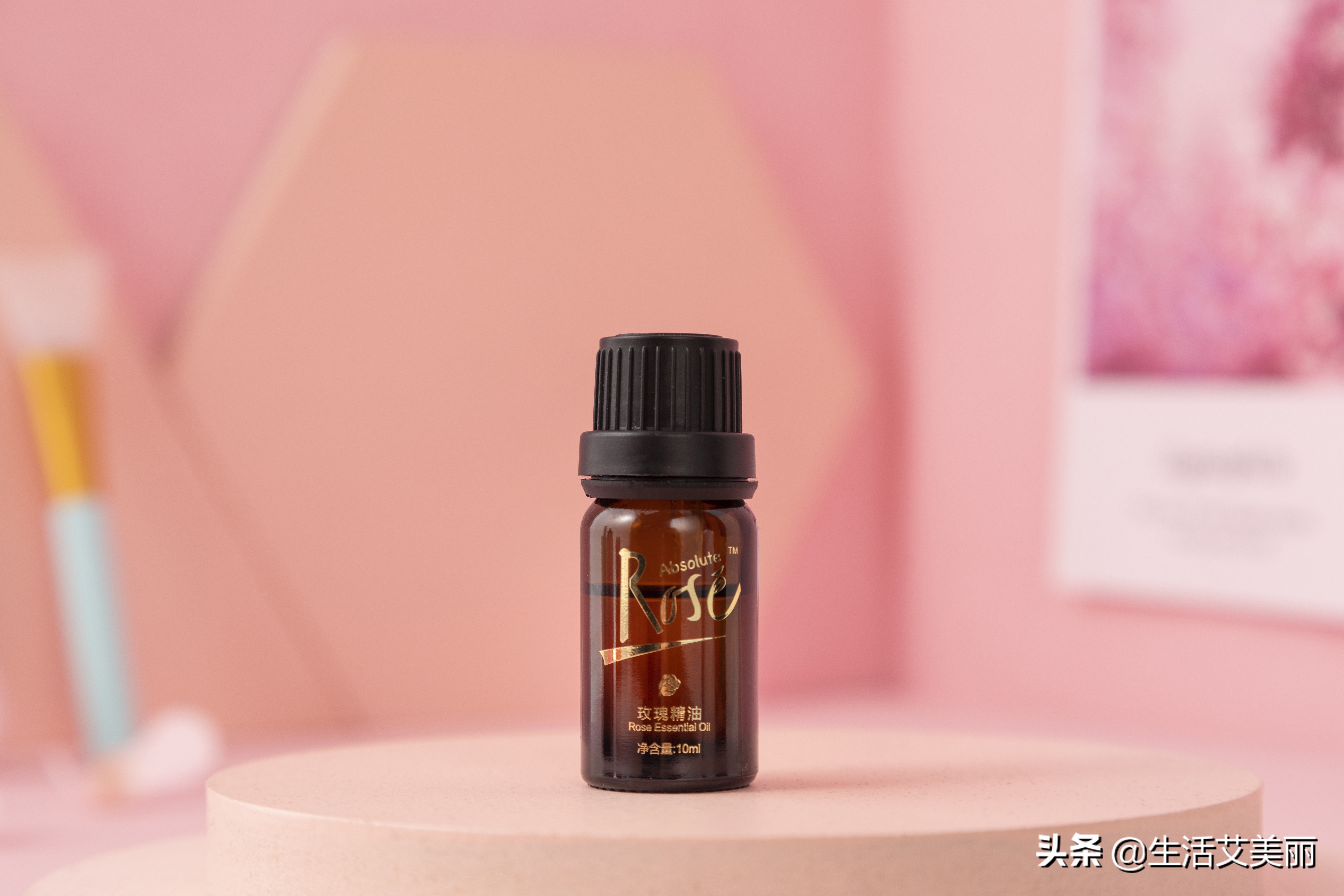 玫瑰精油的美白护肤方法,白玫瑰精油美白吗