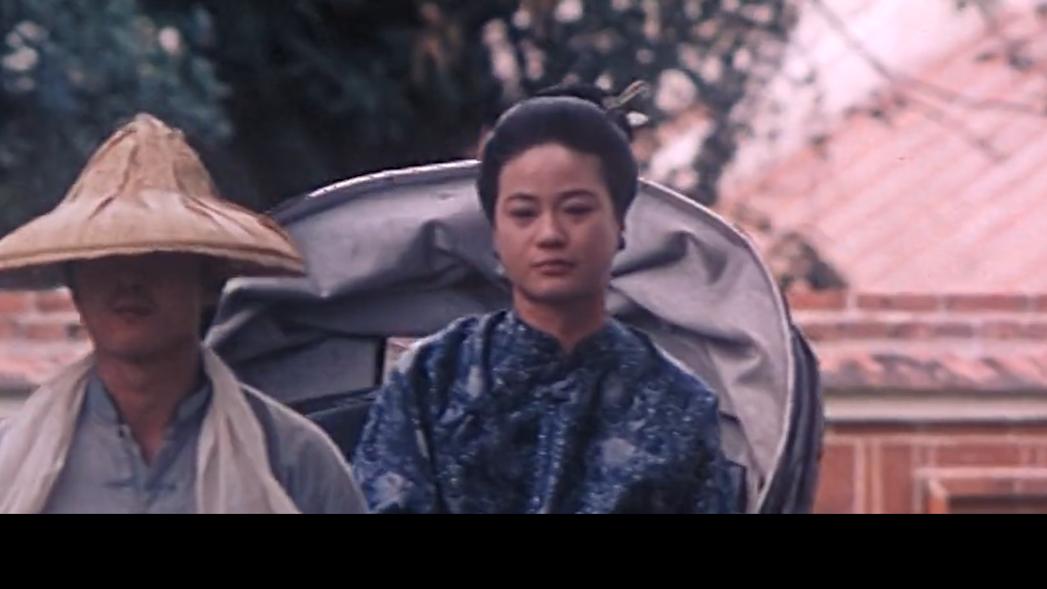 25年老电影揭露封建悲惨命运,老电影讲述旧社会女人的悲惨