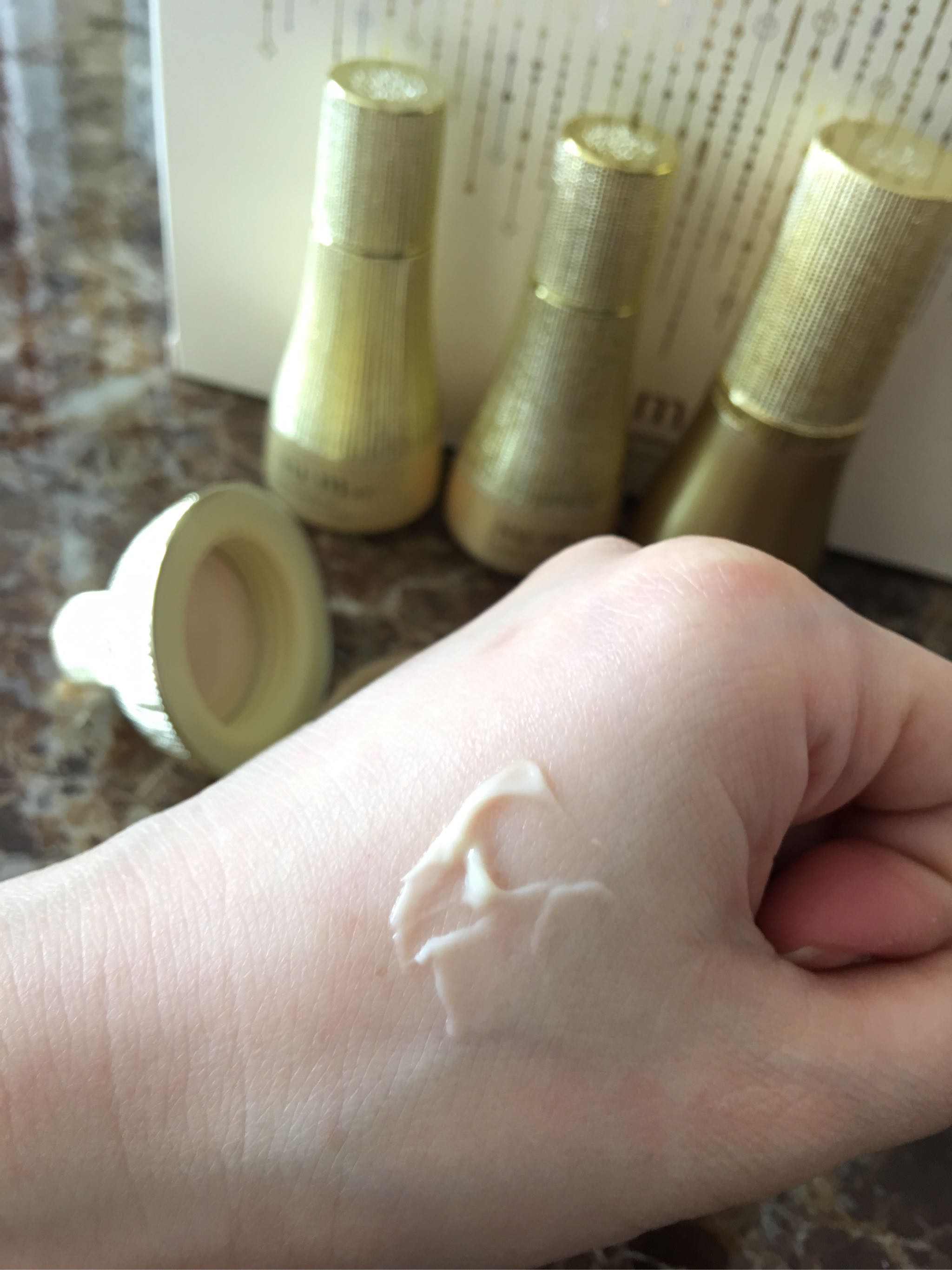 苏秘37呼吸防晒辨别真假,韩国苏秘37度呼吸金色怎么样