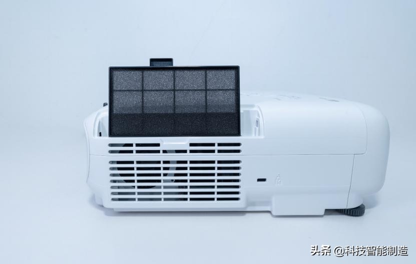 新手入门投影仪选lcd还是dlp,爱普生tw610投影效果