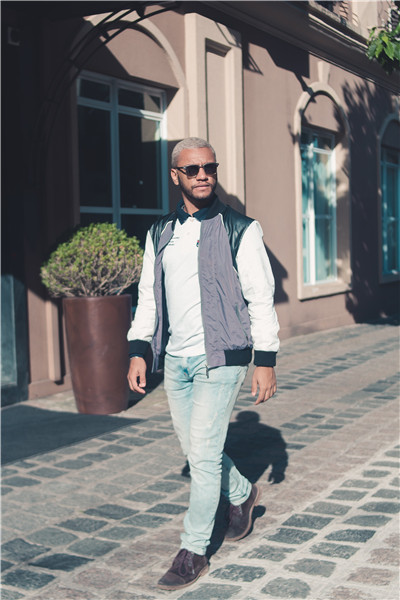 如何给姑娘来个高段位眼镜杀？