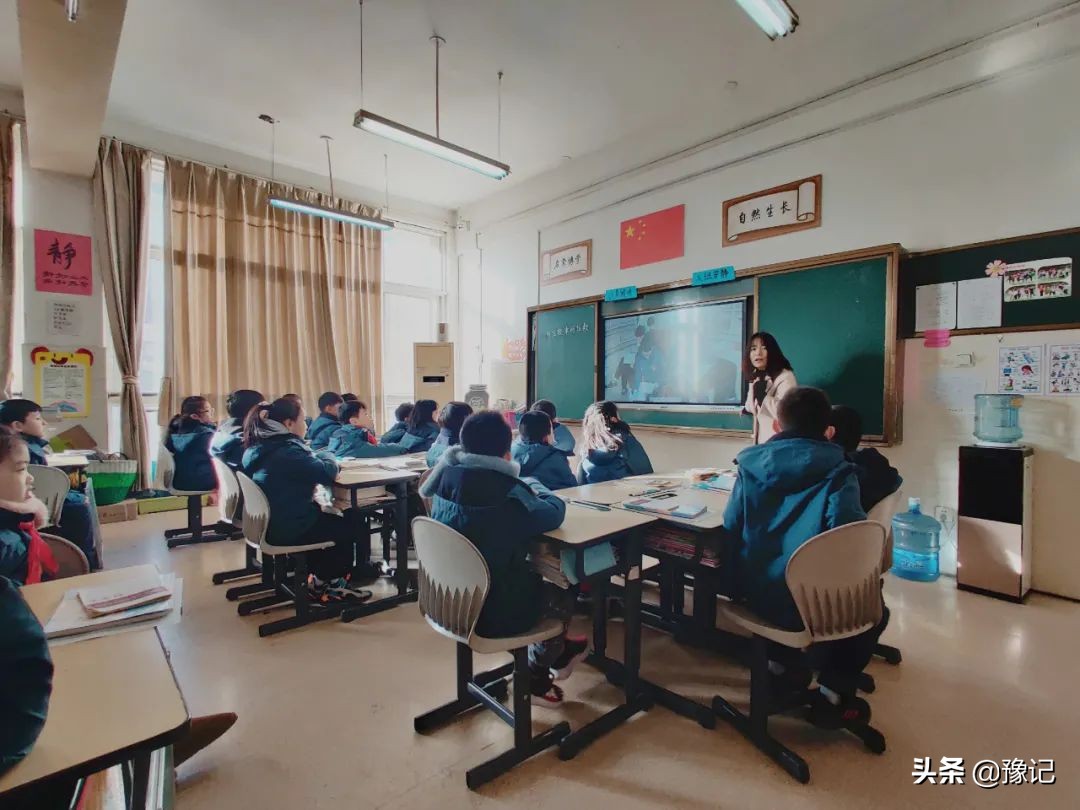 郑州一学校租300亩地教种地，不让家长改作业，也不让上补习班