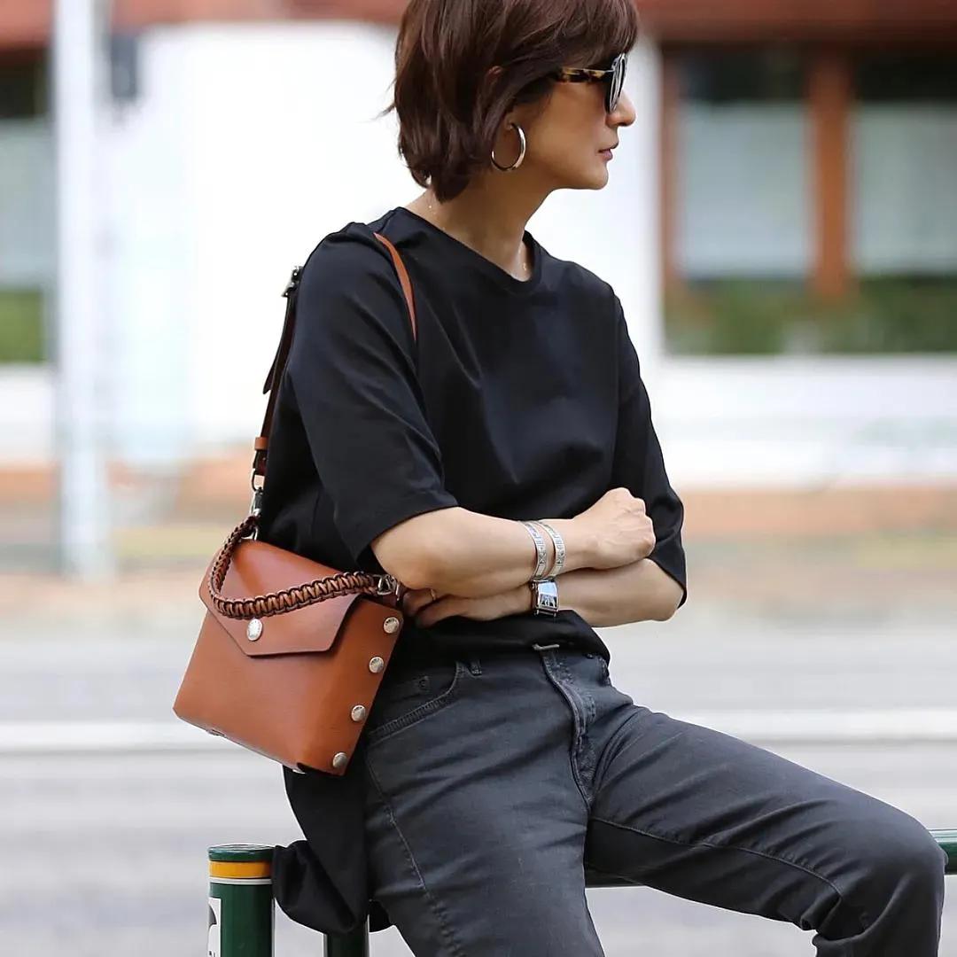 40岁女人干练穿搭,40岁女人知性穿搭短发