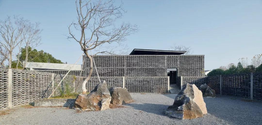 坡地怎样设计园林房,极简风格小区园林设计