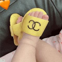 来看看闺蜜的化妆包,姐妹们的化妆包