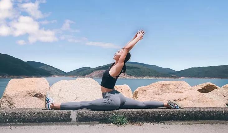 tvb女星练瑜伽,香港女星教瑜伽