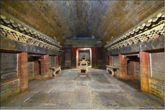 皇后下葬时为什么要堵住肛门？医生告诉我们真相，并非是封建迷信