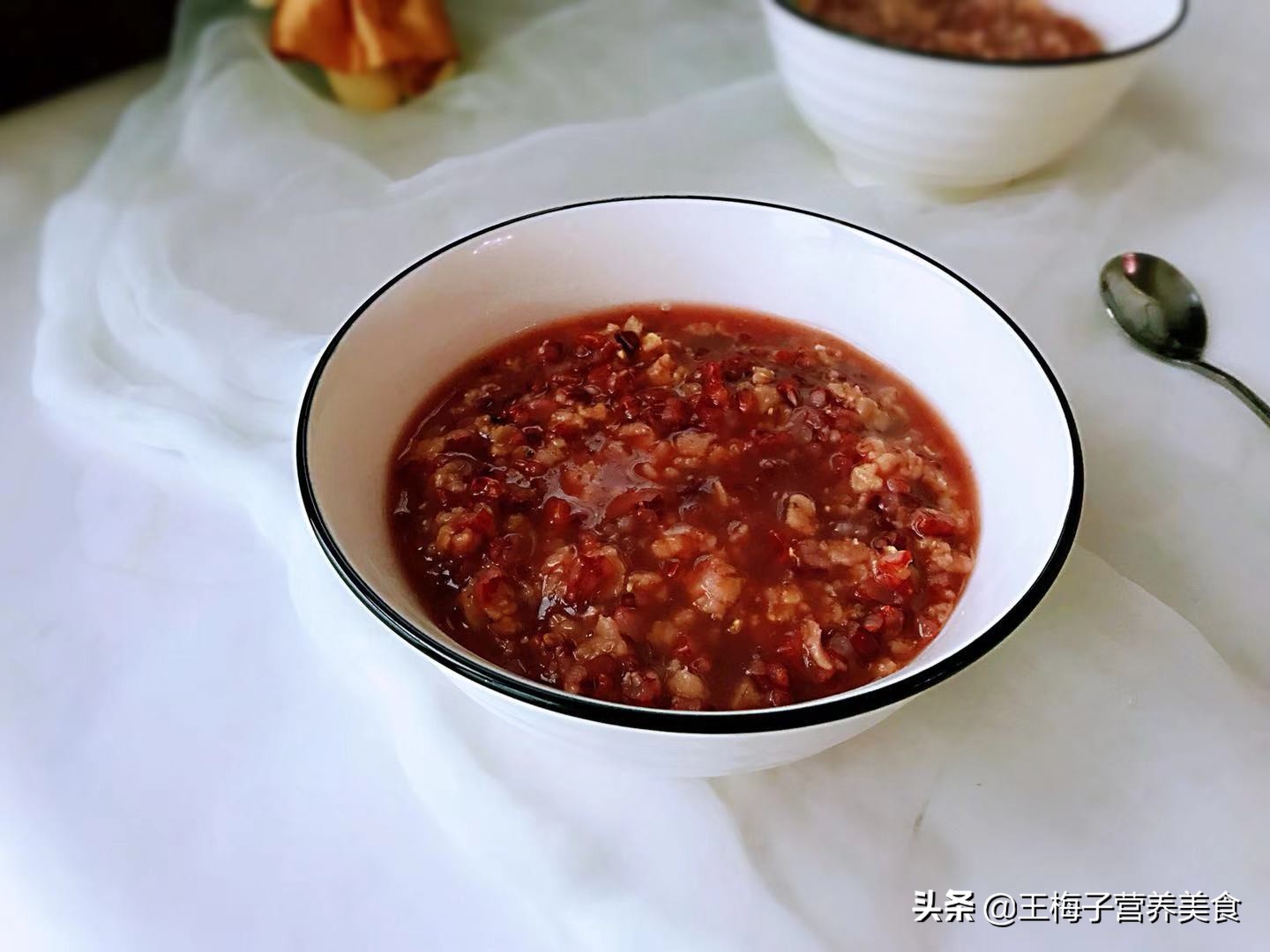 适合秋天喝的3道杂粮粥,冬季养生粥让你吃出健康