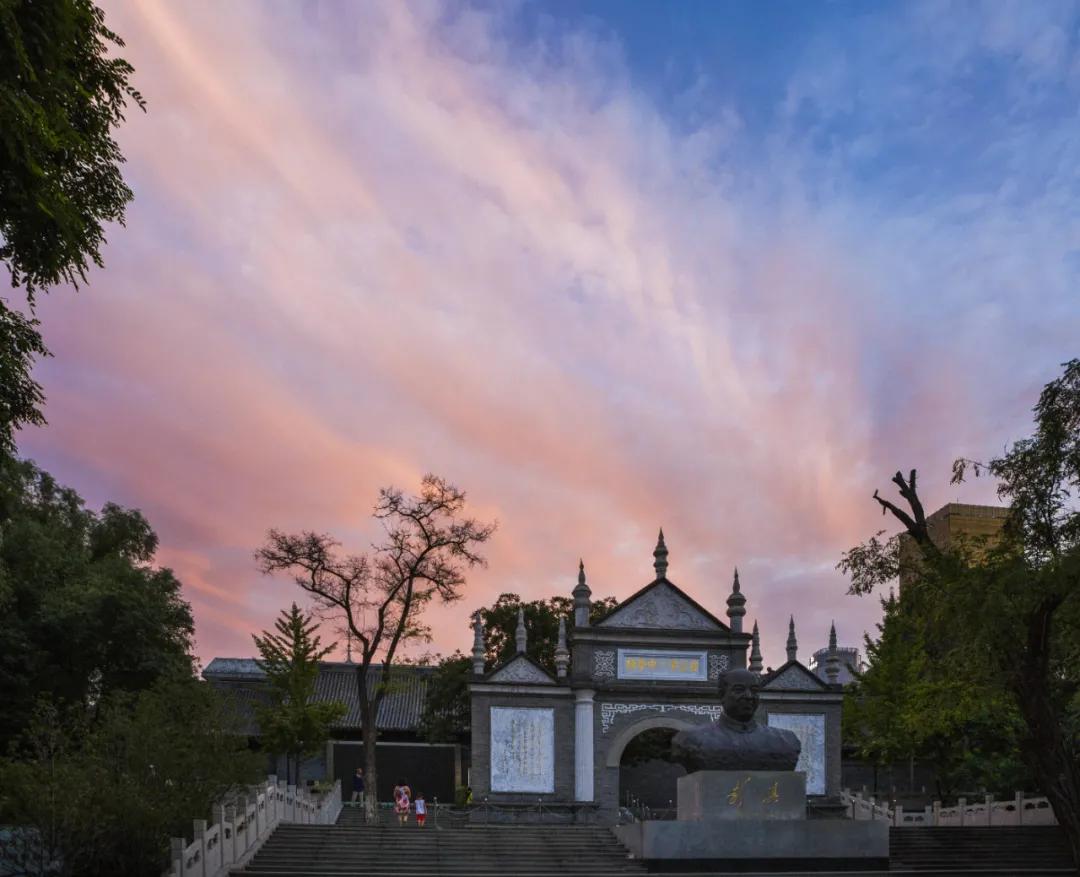 太原千年府城著名景点,迎泽区旅游线路