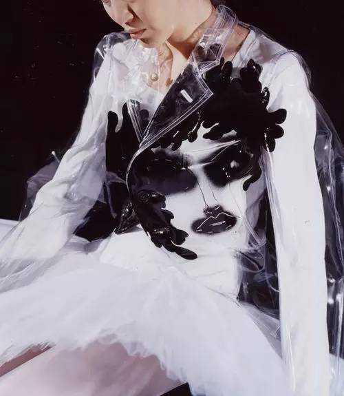 服装设计立体裁剪用什么纸,服装设计立体裁剪作业