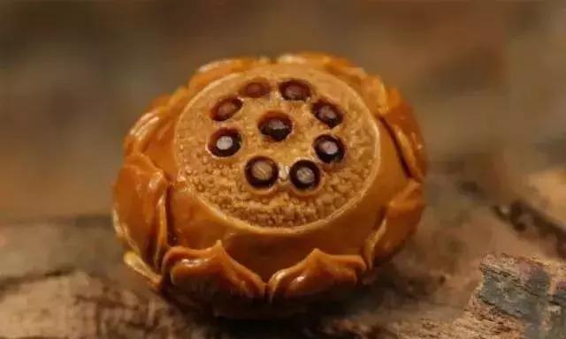 108手串背云如何搭配,5mm的手串搭配多大的背云