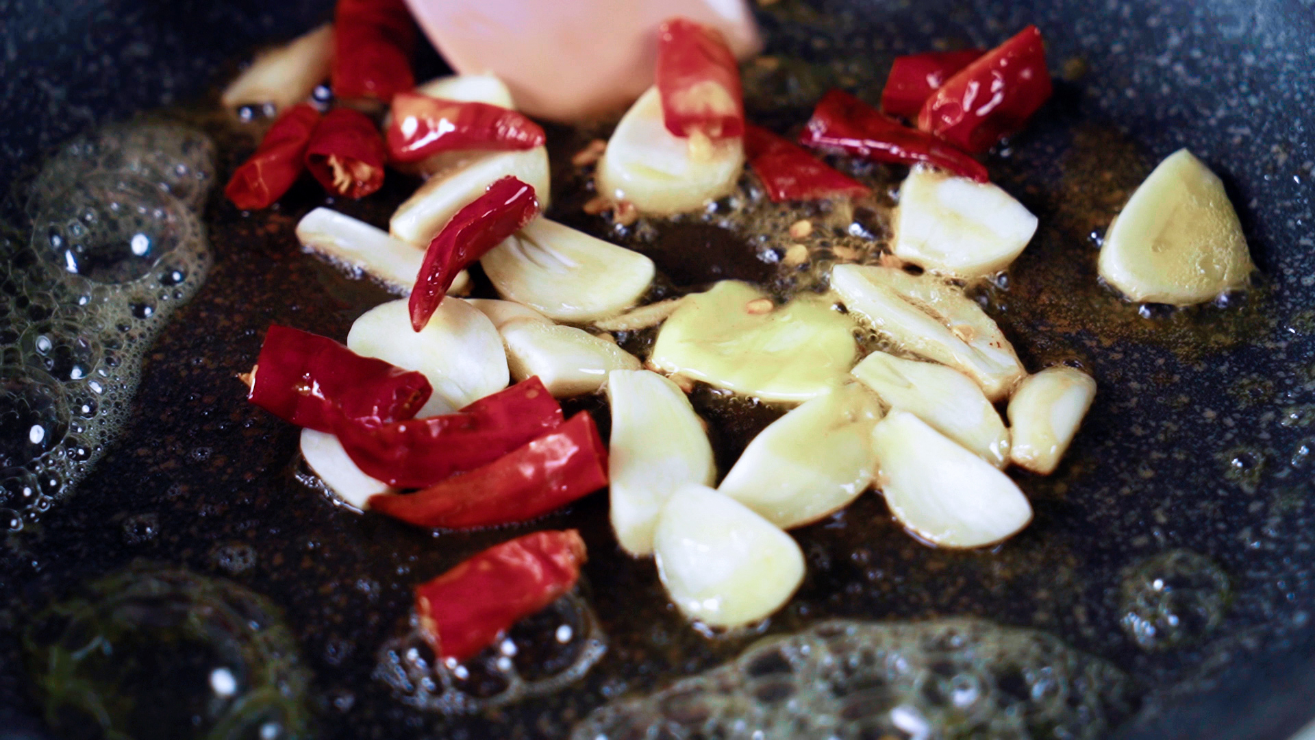 蒸烤一体机嵌入式推荐怎么选择,蒸烤一体机嵌入式柜子需注意什么