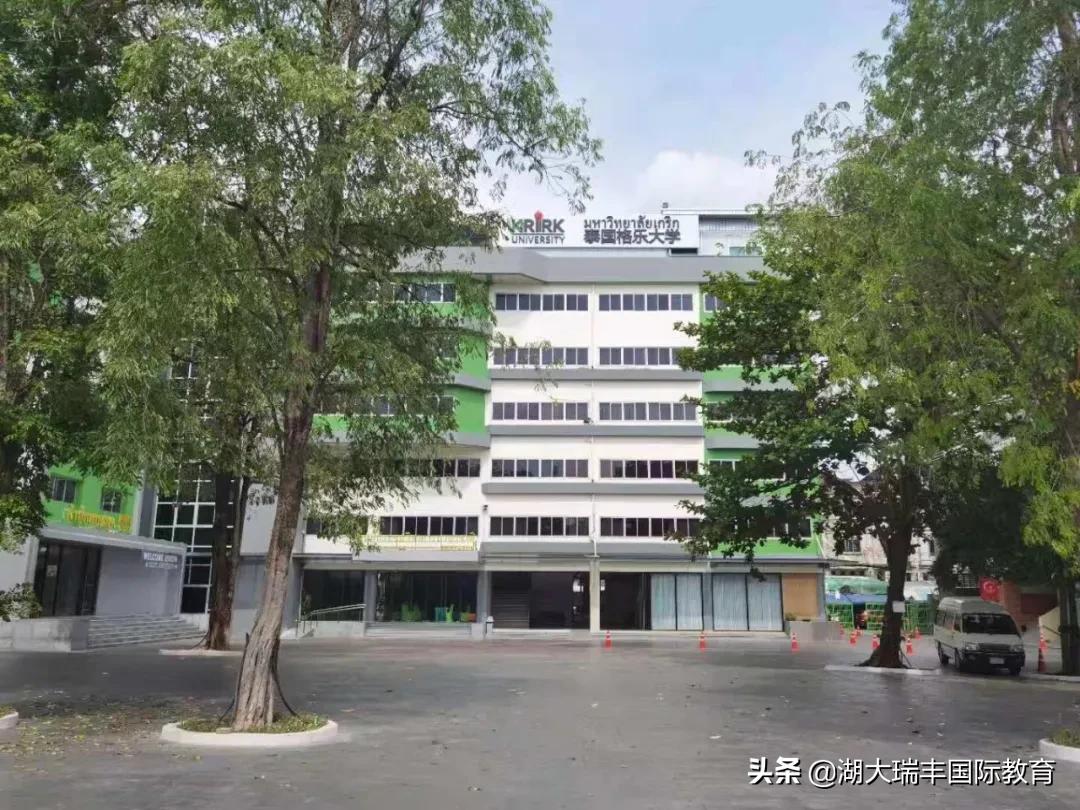 激情点燃梦想,艺术照亮人生——格乐大学艺术系欢迎你