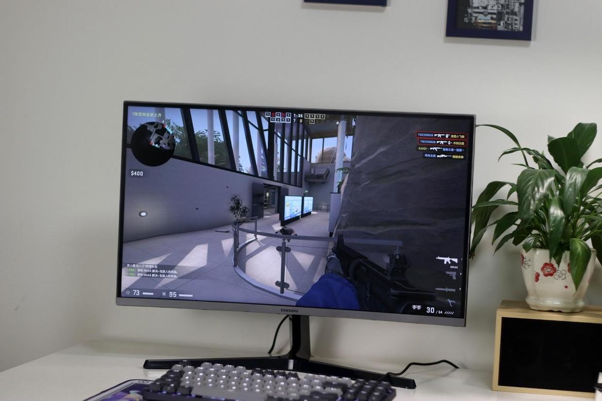 三星曲面和直面屏对比,三星曲面手机评测