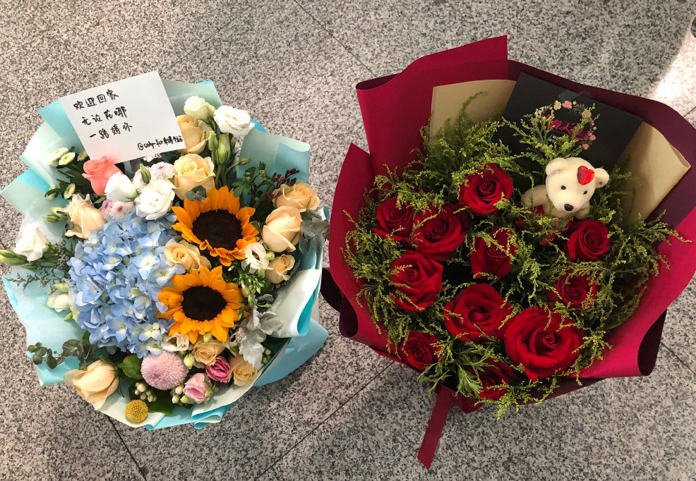 时隔三年归队朱婷面临新挑战,朱婷连续两扣助女排逆转乾坤